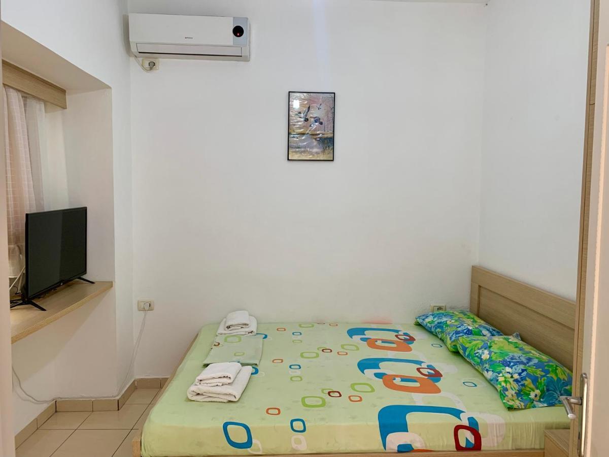 Vaso Apts Sarande Luaran gambar