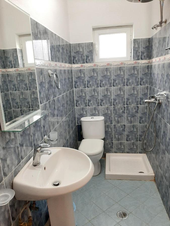 Vaso Apts Sarande Luaran gambar