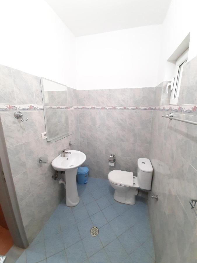 Vaso Apts Sarande Luaran gambar